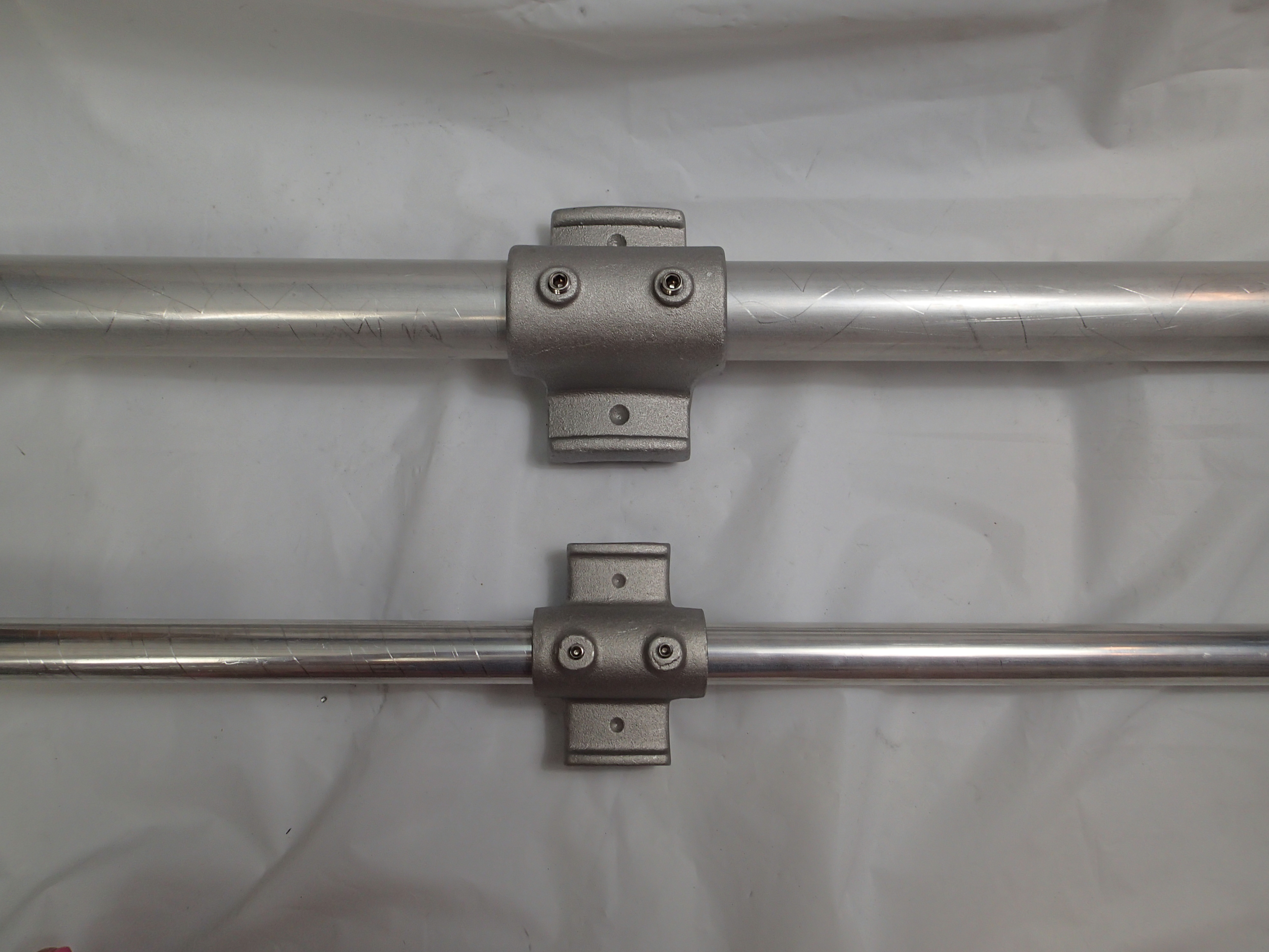 Banner Hardware
